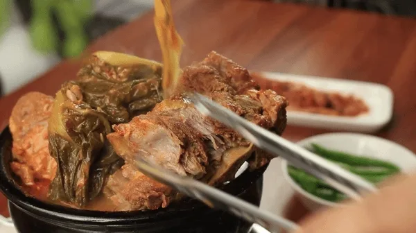 바르다 집밥 우거지 뼈다귀 감자탕 1.5kg (2인분)