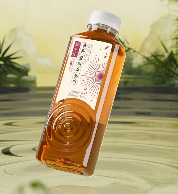 붉은빛의 우롱티 500ml