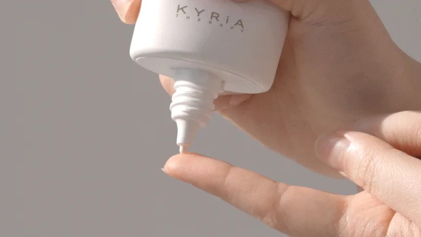 [키리아 테라피] 마레 글래시어 아쿠아 스킨 핏 선크림 50ml