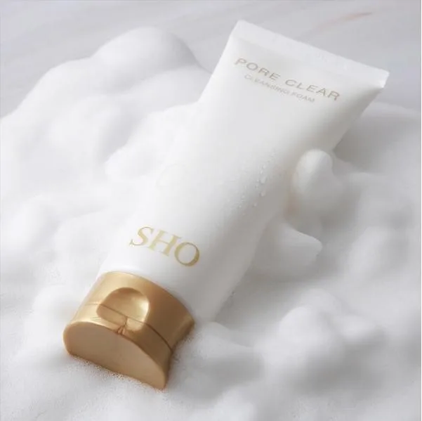 [코리아나] 로댕 쇼 포어 클리어 클렌징 폼 150ml